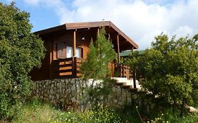 Mountain Breeze Lodge & Resort